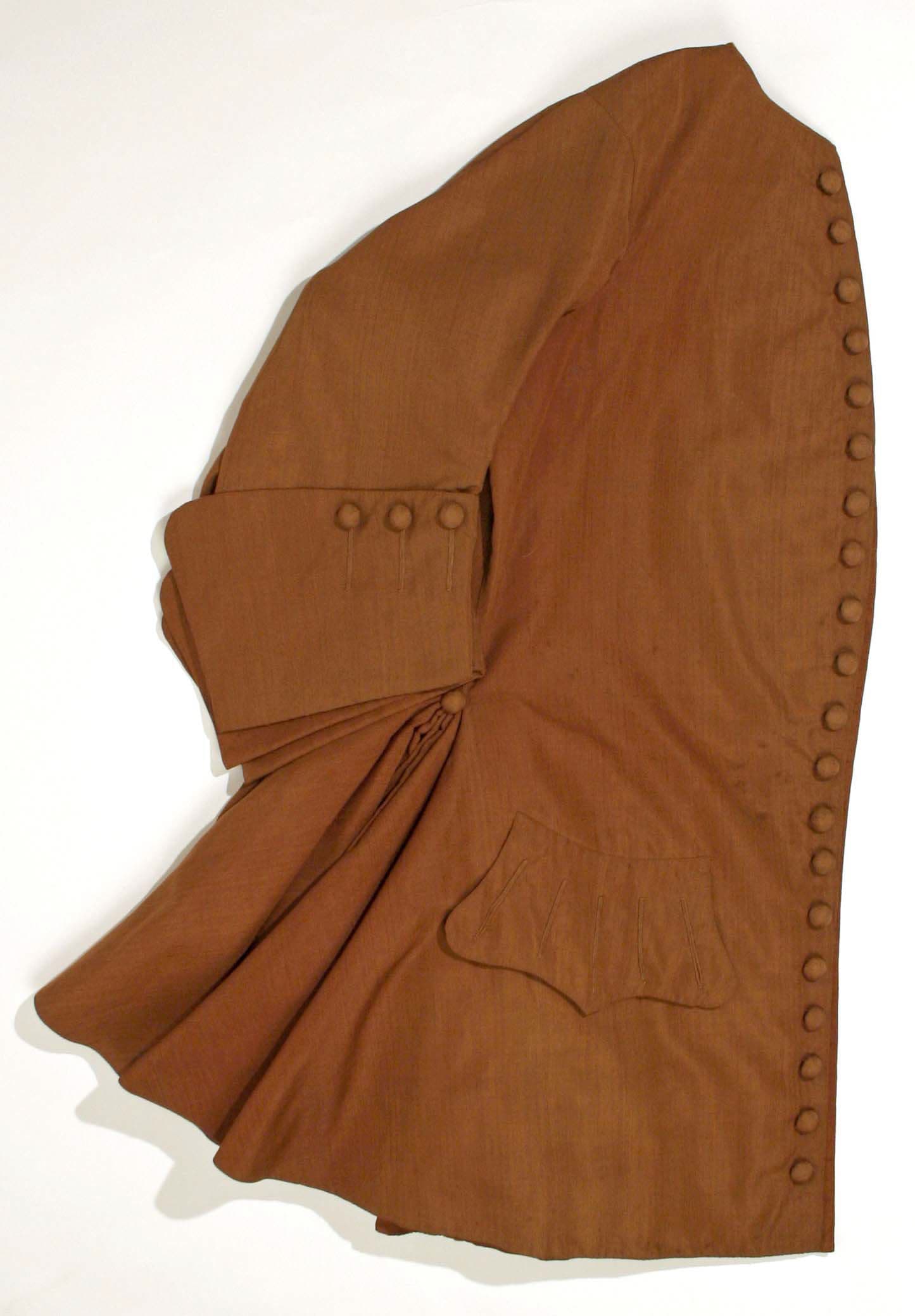 Unresolved brand, Coat