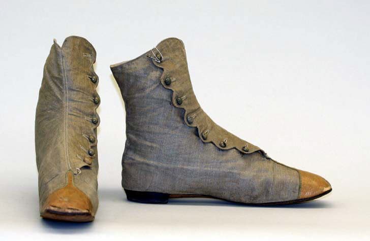 Unresolved brand, Shoes
