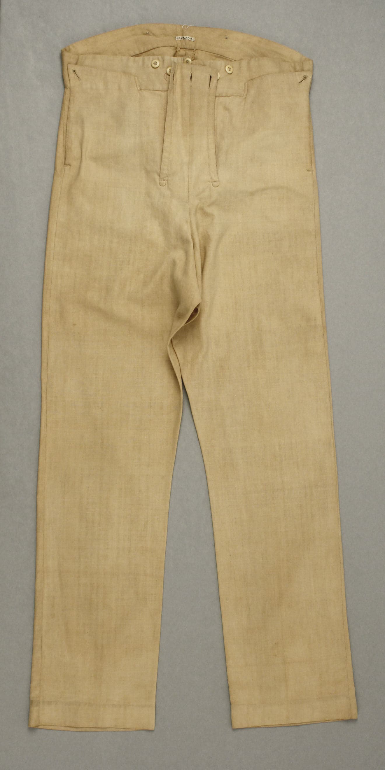 Unresolved brand, Trousers