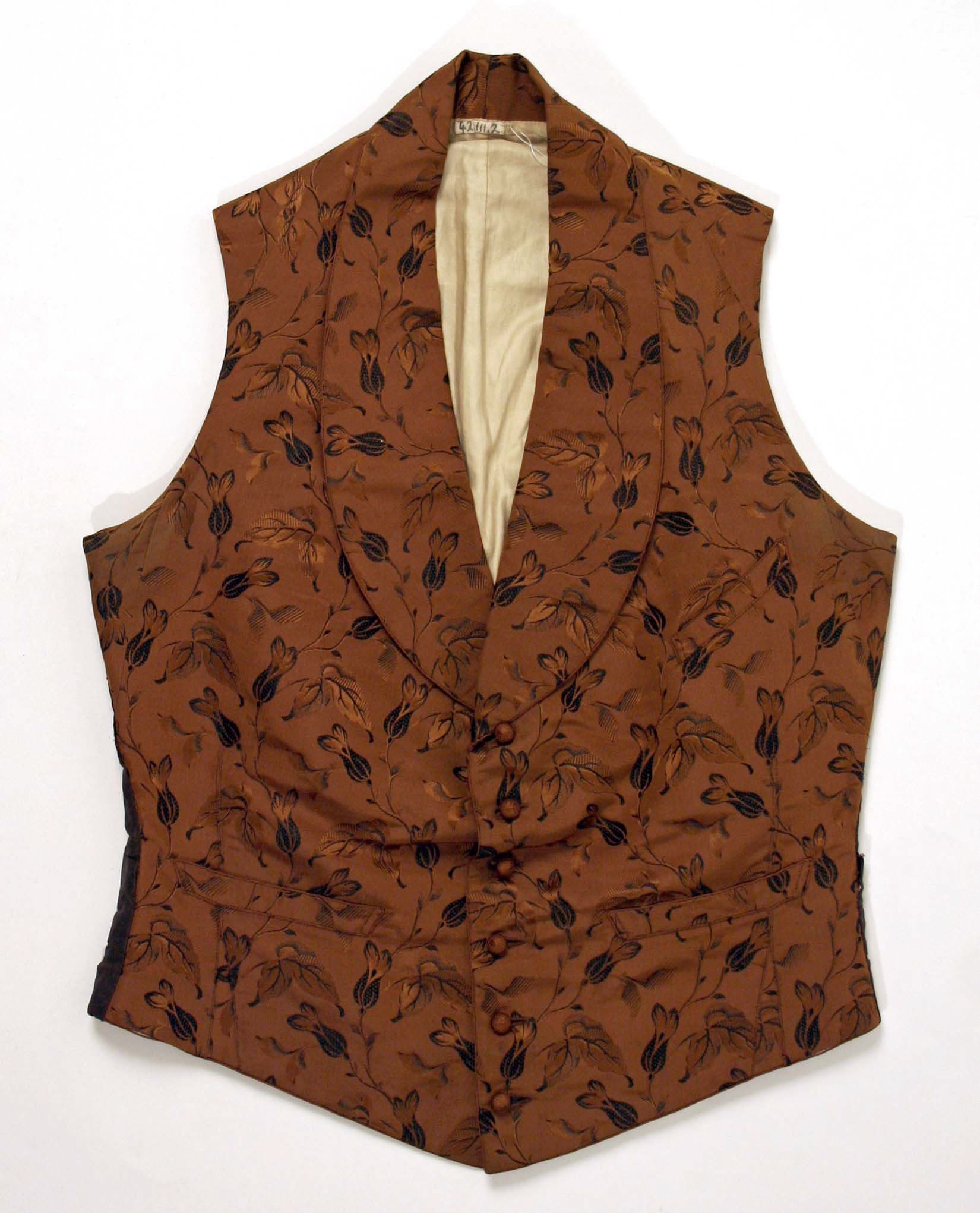 Unresolved brand, Vest