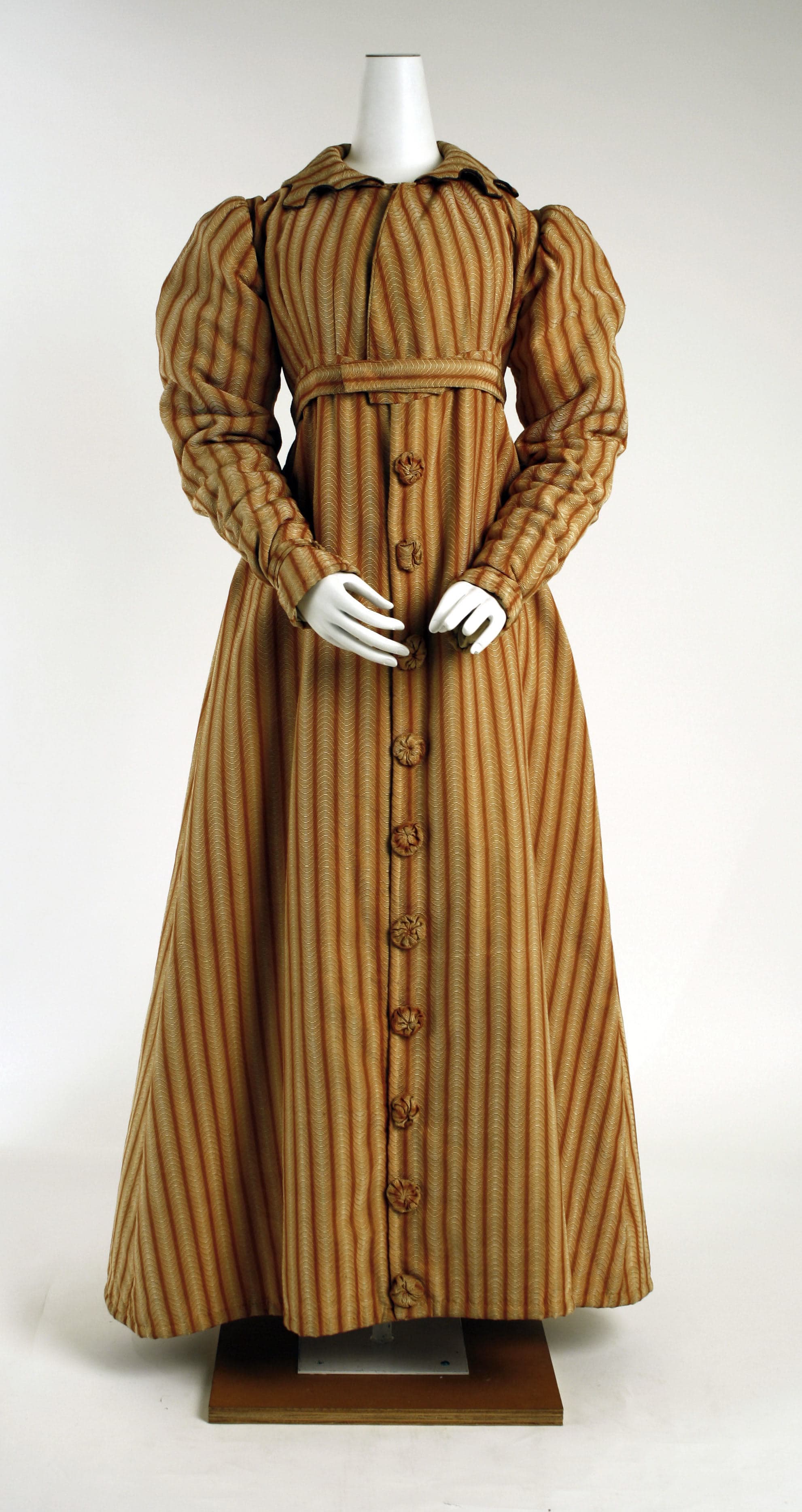 Unresolved brand, Pelisse