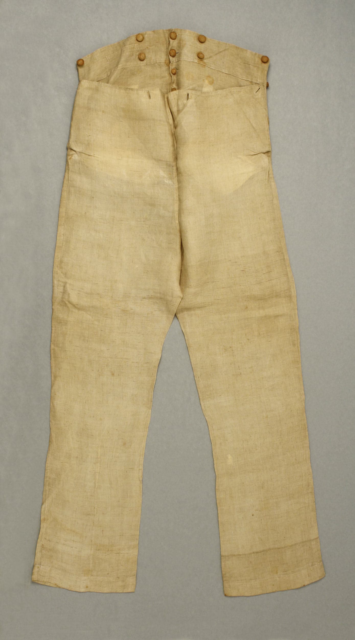 Unresolved brand, Pantaloons