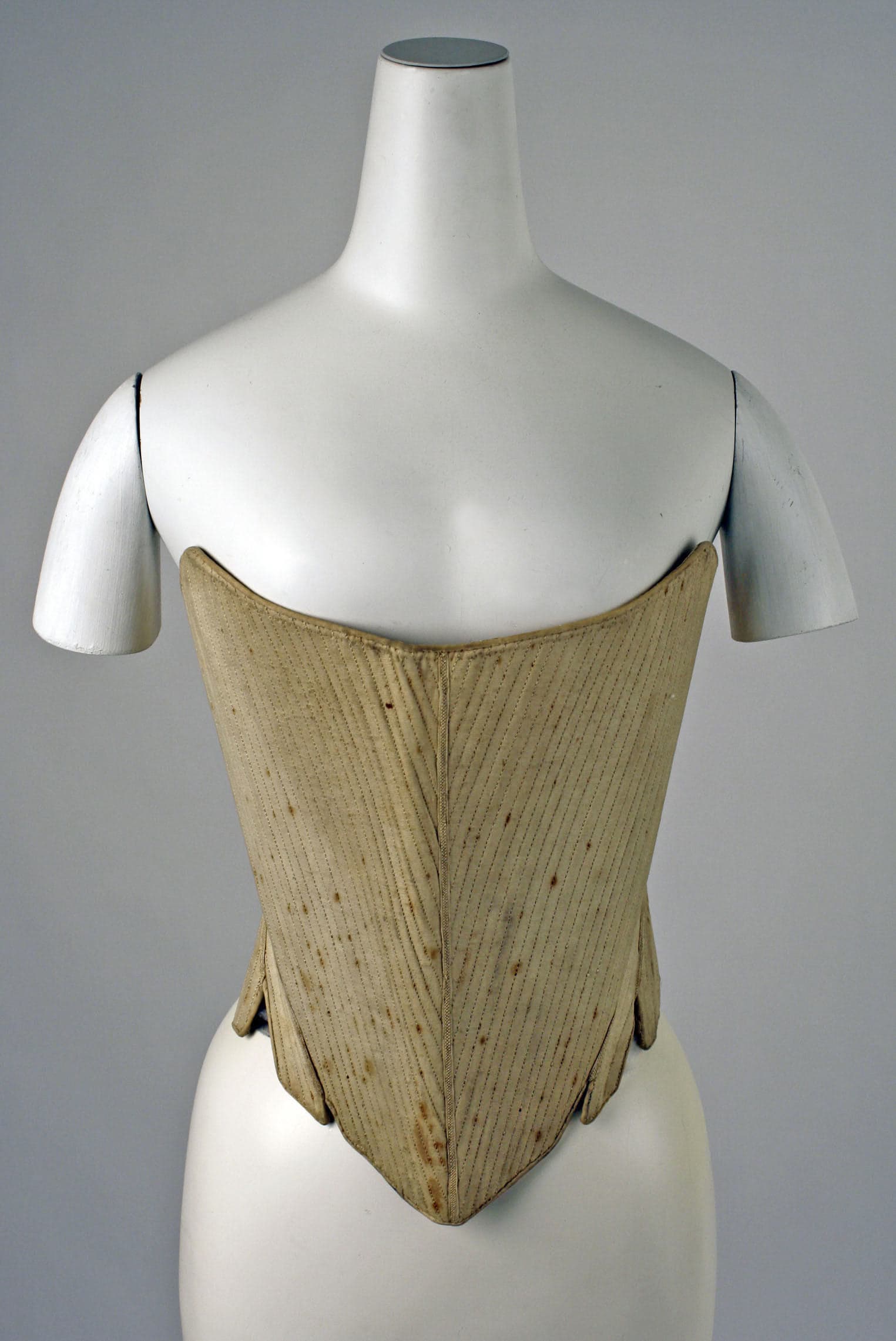 Unresolved brand, Corset