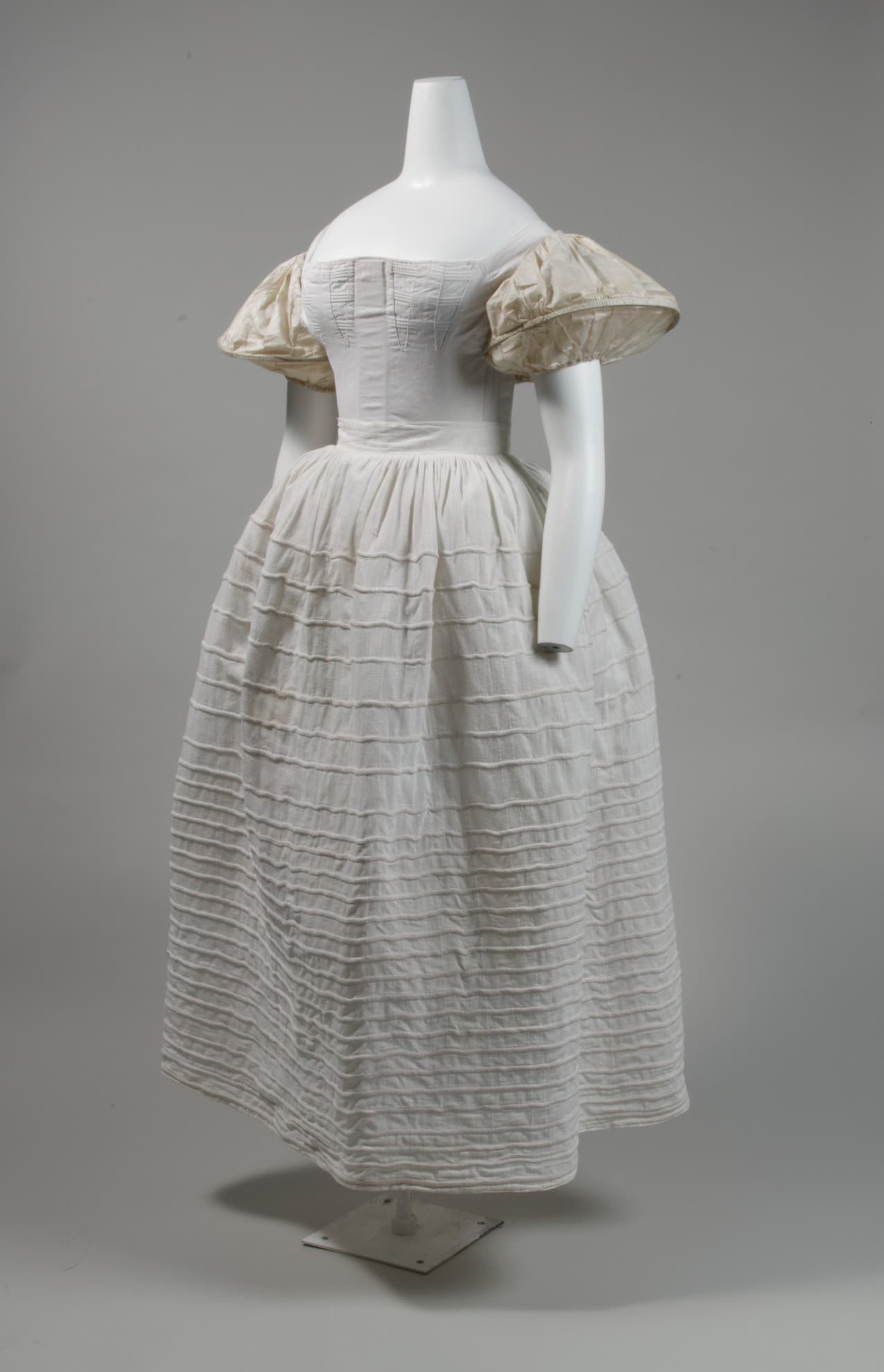 Unresolved brand, Petticoat