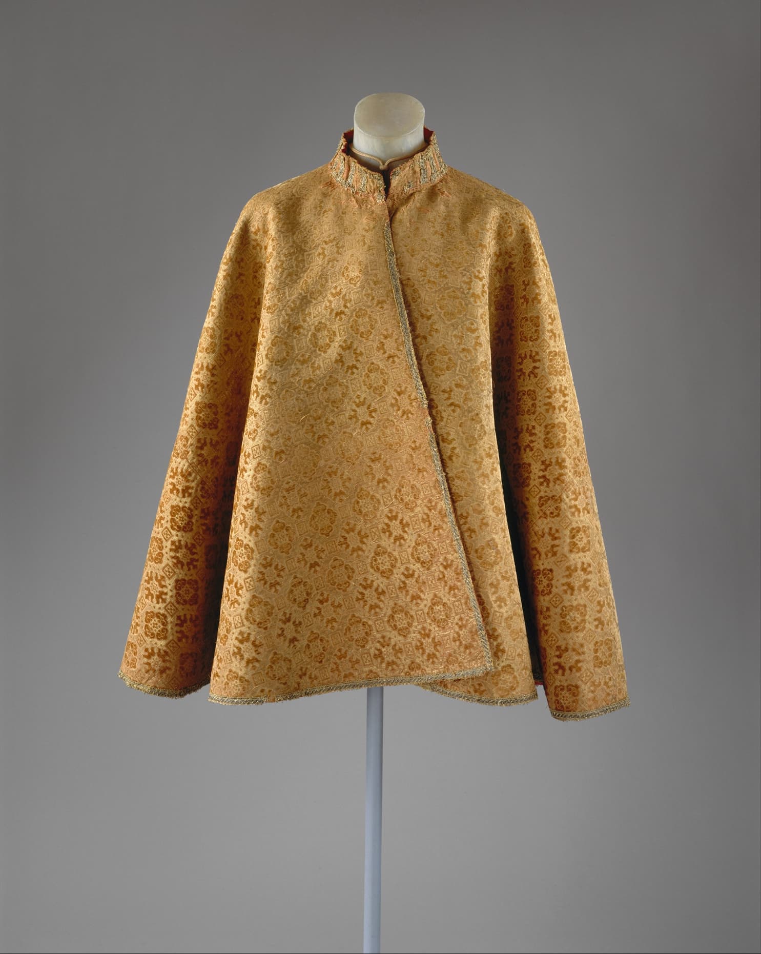 Unresolved brand, Cape